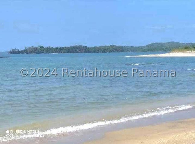 Land for Sale in Isla del Rey Panamá Province 07127